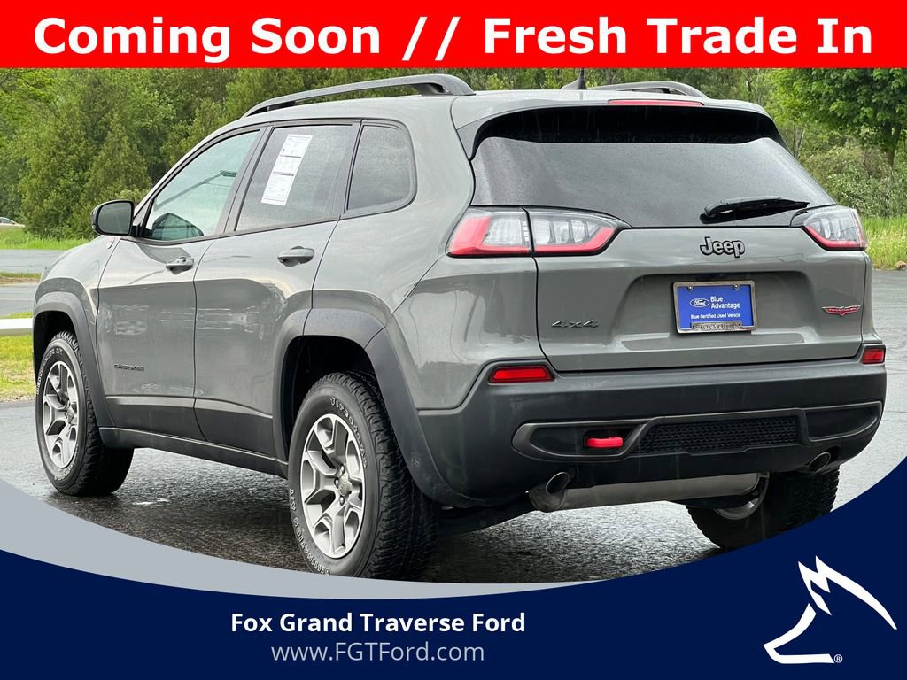 Used 2022 Jeep Cherokee Trailhawk w/ Premium Leather Package AWD/4WD image 10