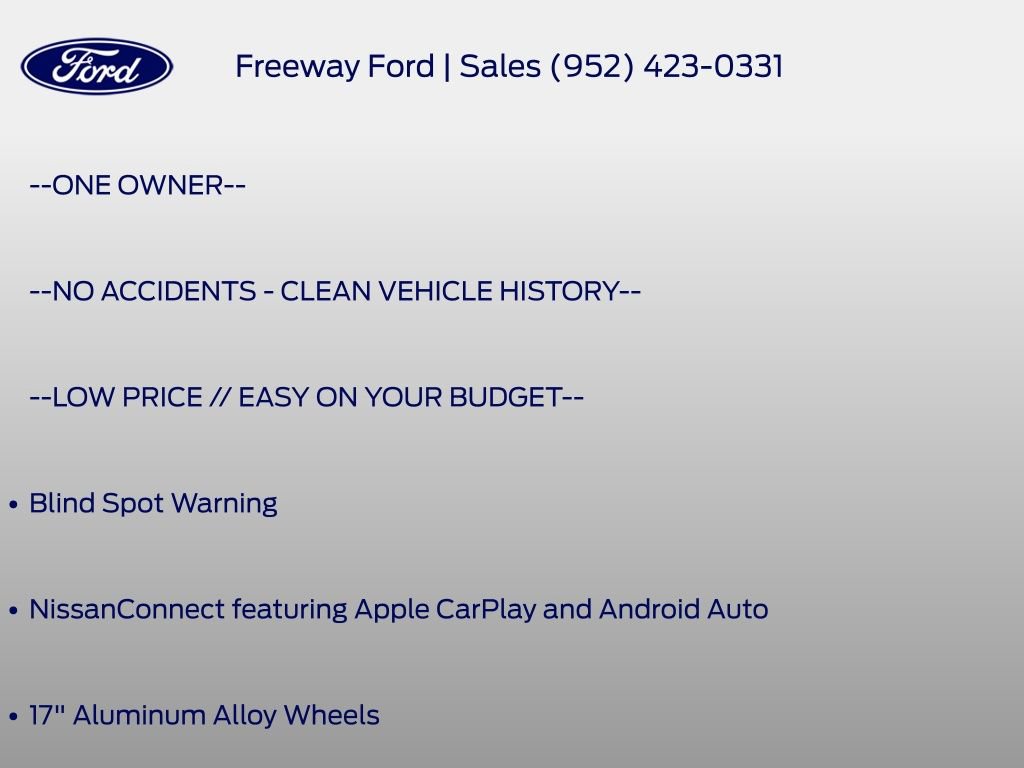 Used 2024 Nissan Rogue S AWD/4WD image 7