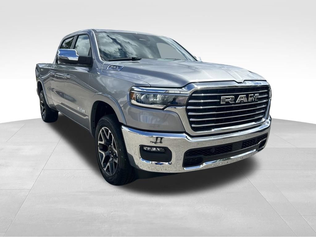 Used 2025 RAM 1500 Laramie AWD/4WD image 48