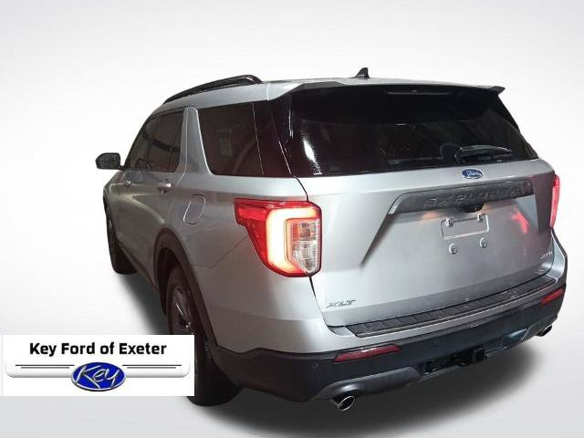 Certified 2022 Ford Explorer XLT w/ Equipment Group 202A AWD/4WD image 9