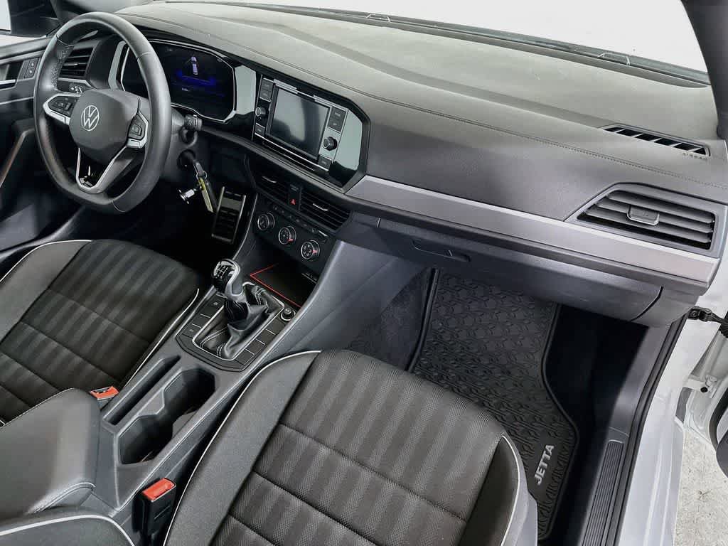 Used 2024 Volkswagen Jetta Sport FWD image 30