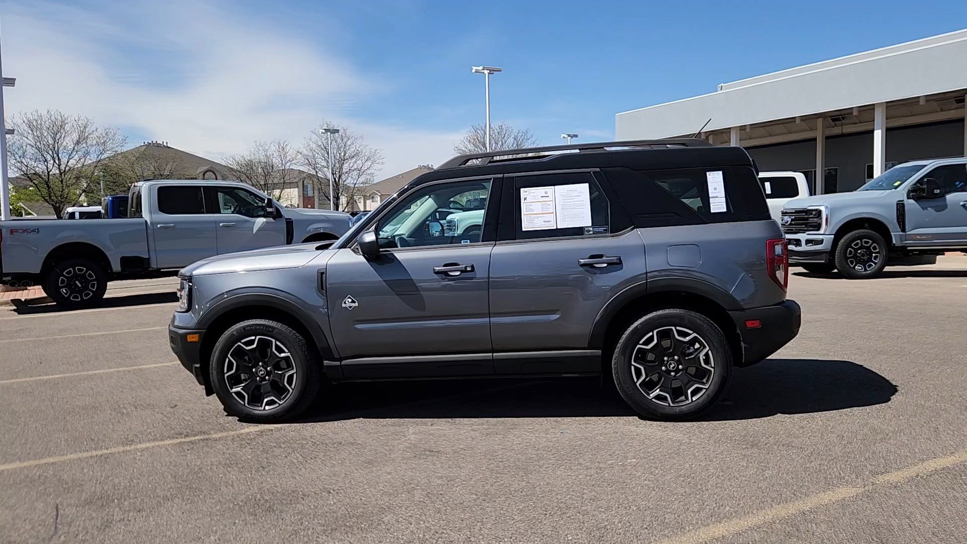 Certified 2025 Ford Bronco Sport Outer Banks w/ Outer Banks Tech Package+ AWD/4WD image 21