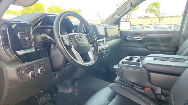 Used 2024 GMC Sierra 1500 SLT AWD/4WD image 9