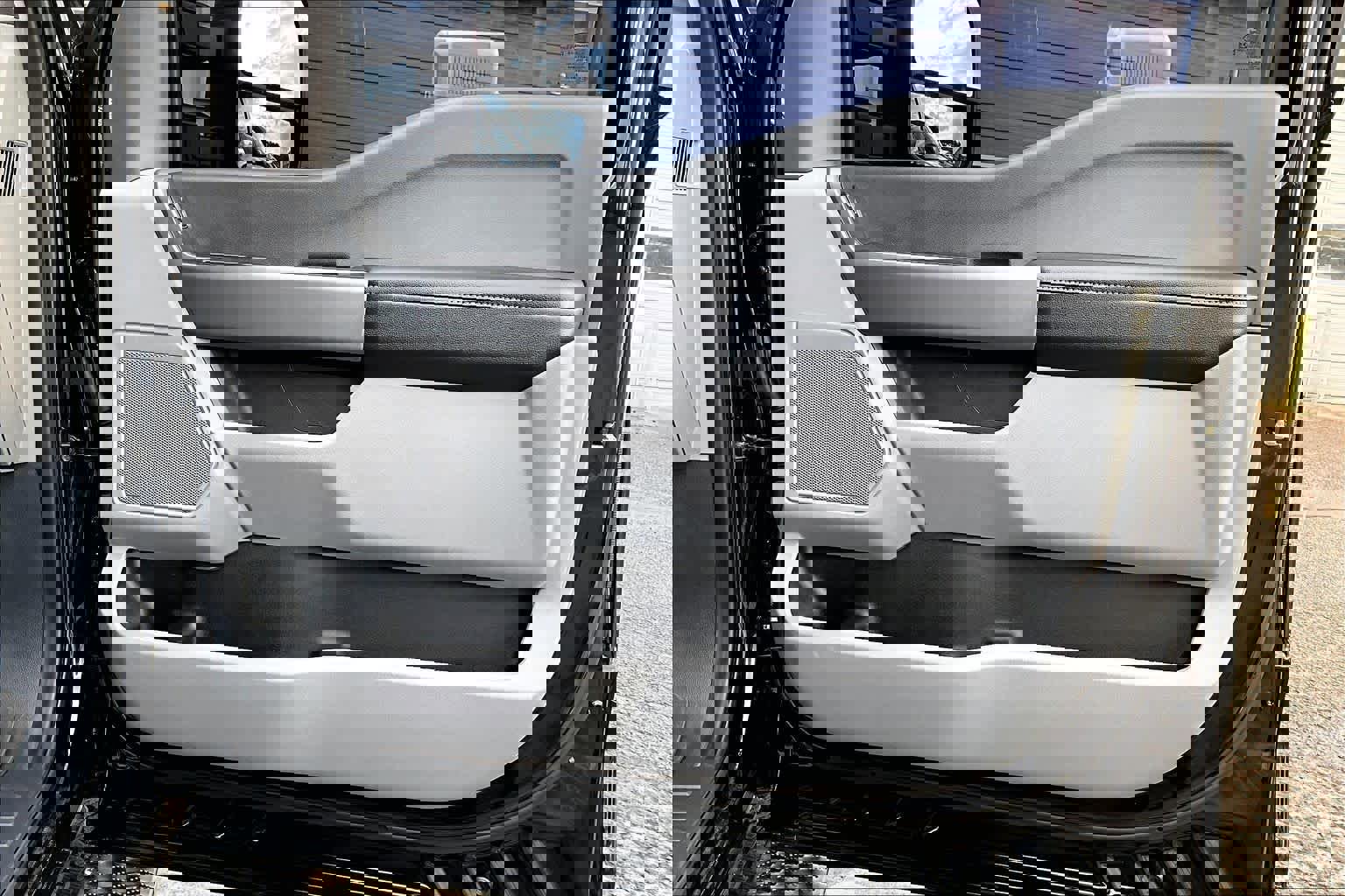 Certified 2024 Ford F250 XL w/ STX Appearance Package image 23