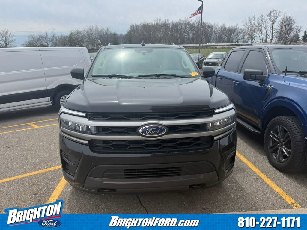 Certified 2023 Ford Expedition Max XLT AWD/4WD image 2