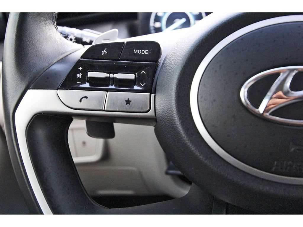 Used 2023 Hyundai Tucson Limited FWD image 18