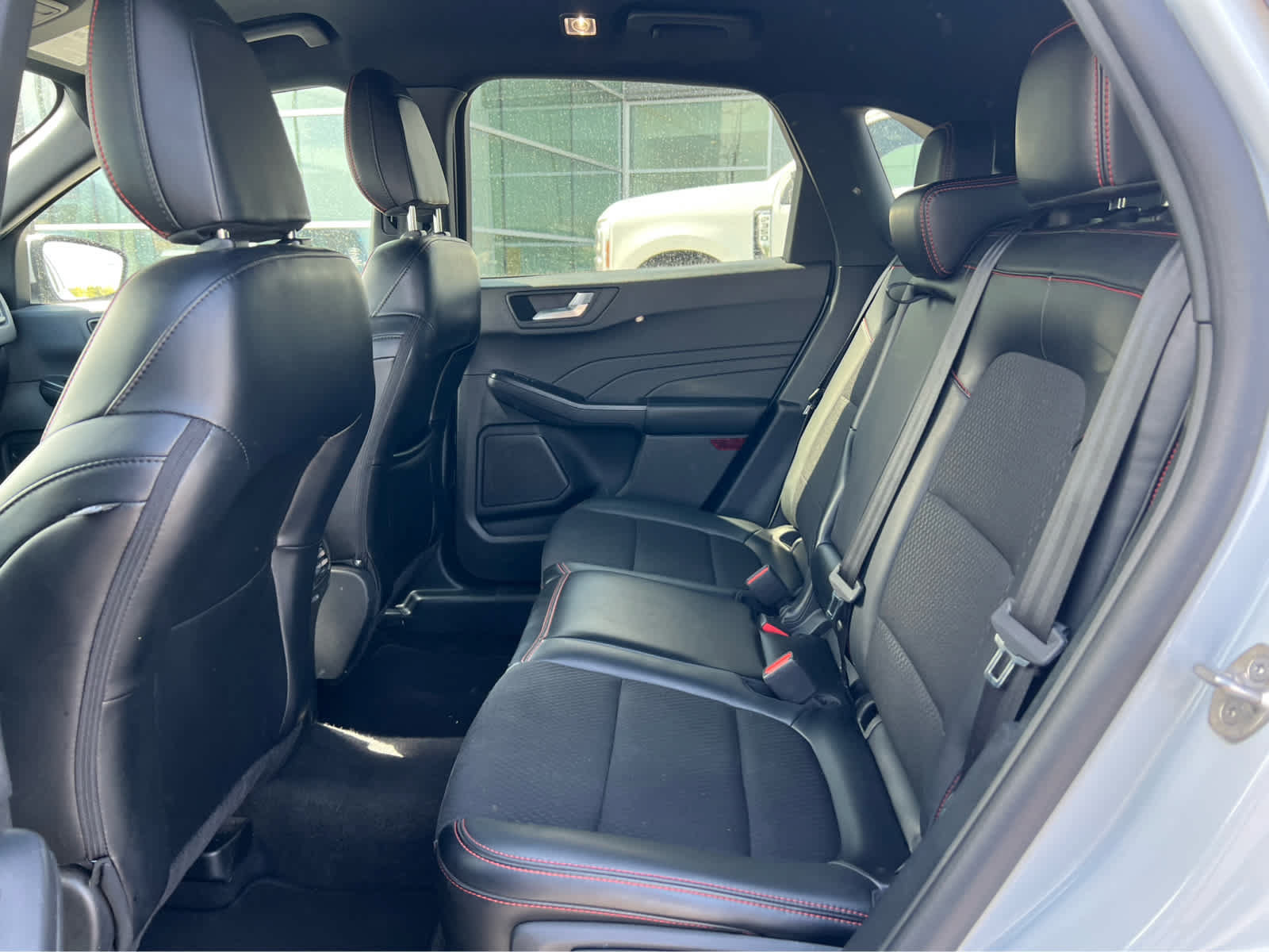 Certified 2025 Ford Escape ST-Line Select AWD/4WD image 26