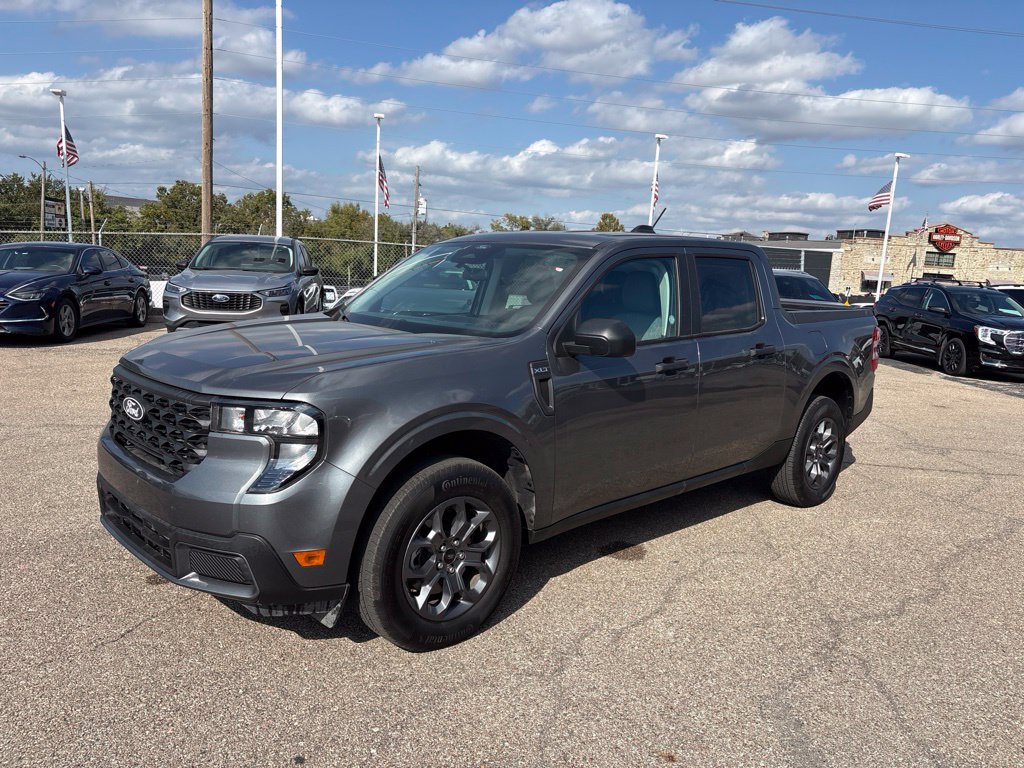 Certified 2026 Ford Maverick XLT AWD/4WD image 3