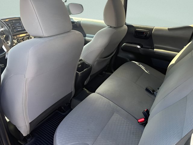 Used 2023 Toyota Tacoma SR5 AWD/4WD image 5