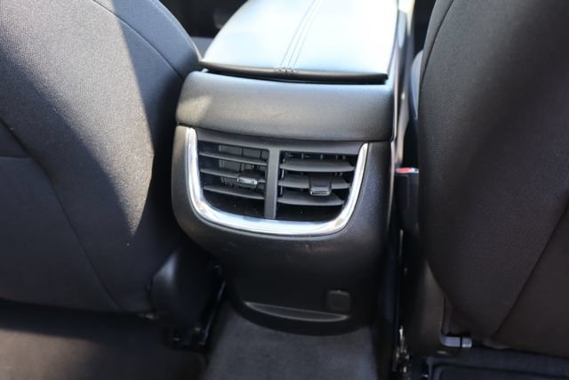 Used 2024 Chevrolet Malibu LT FWD image 34