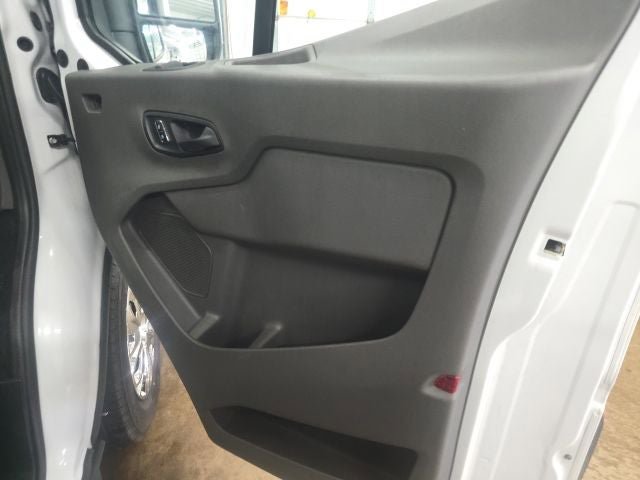 Certified 2024 Ford Transit 350 XLT RWD image 4