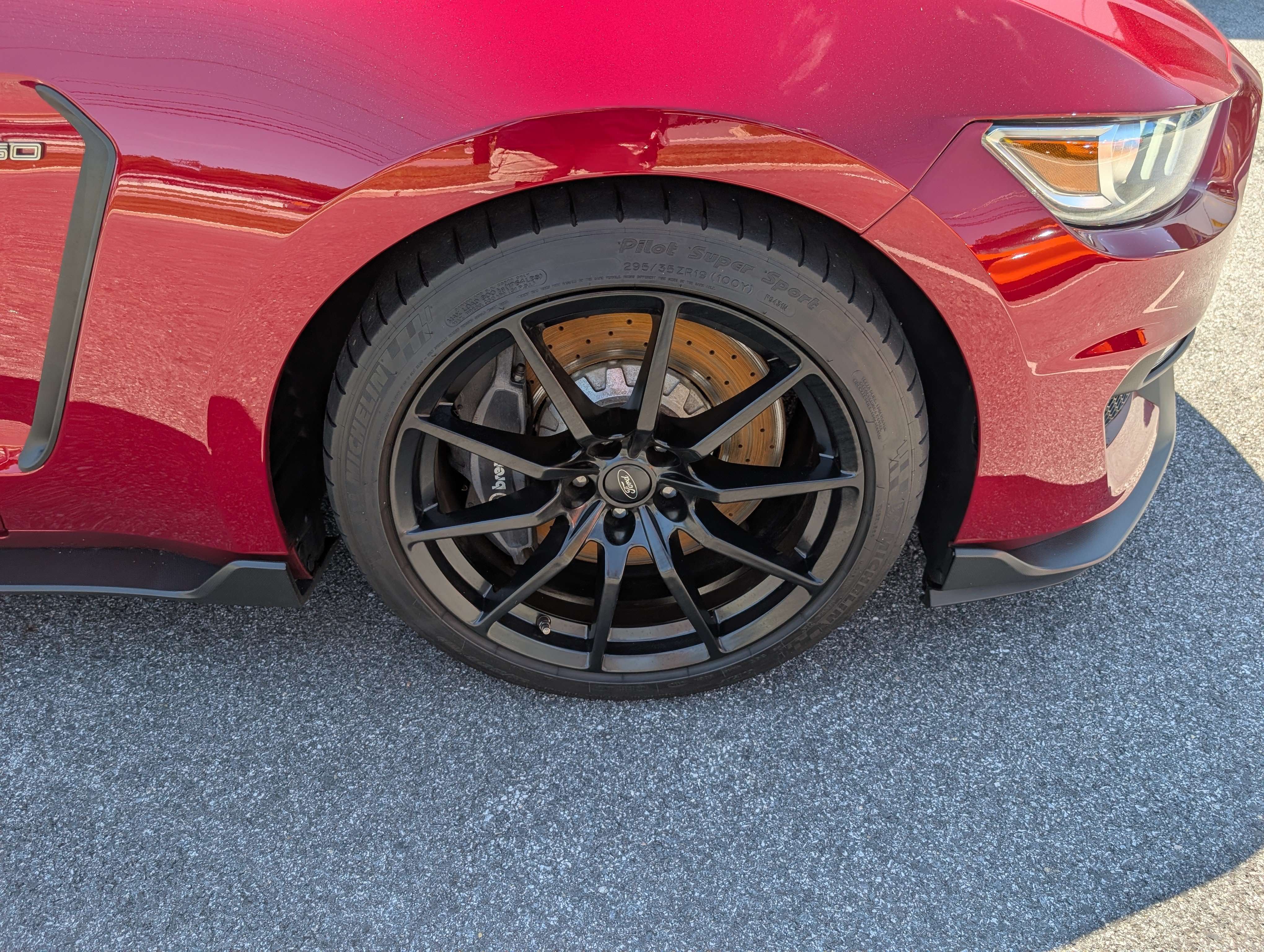 Certified 2018 Ford Mustang Shelby GT350 w/ Electronics Package RWD image 11
