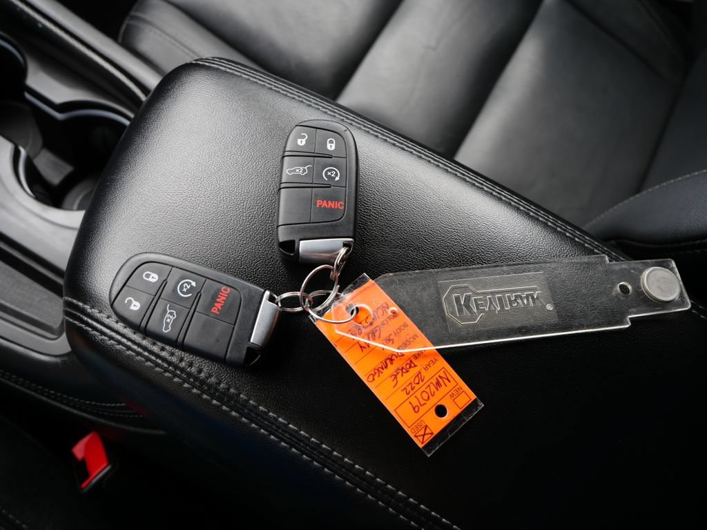 Used 2022 Dodge Durango GT AWD/4WD image 40