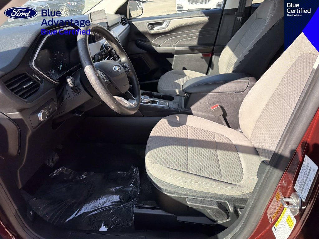 Certified 2021 Ford Escape SE AWD/4WD image 15