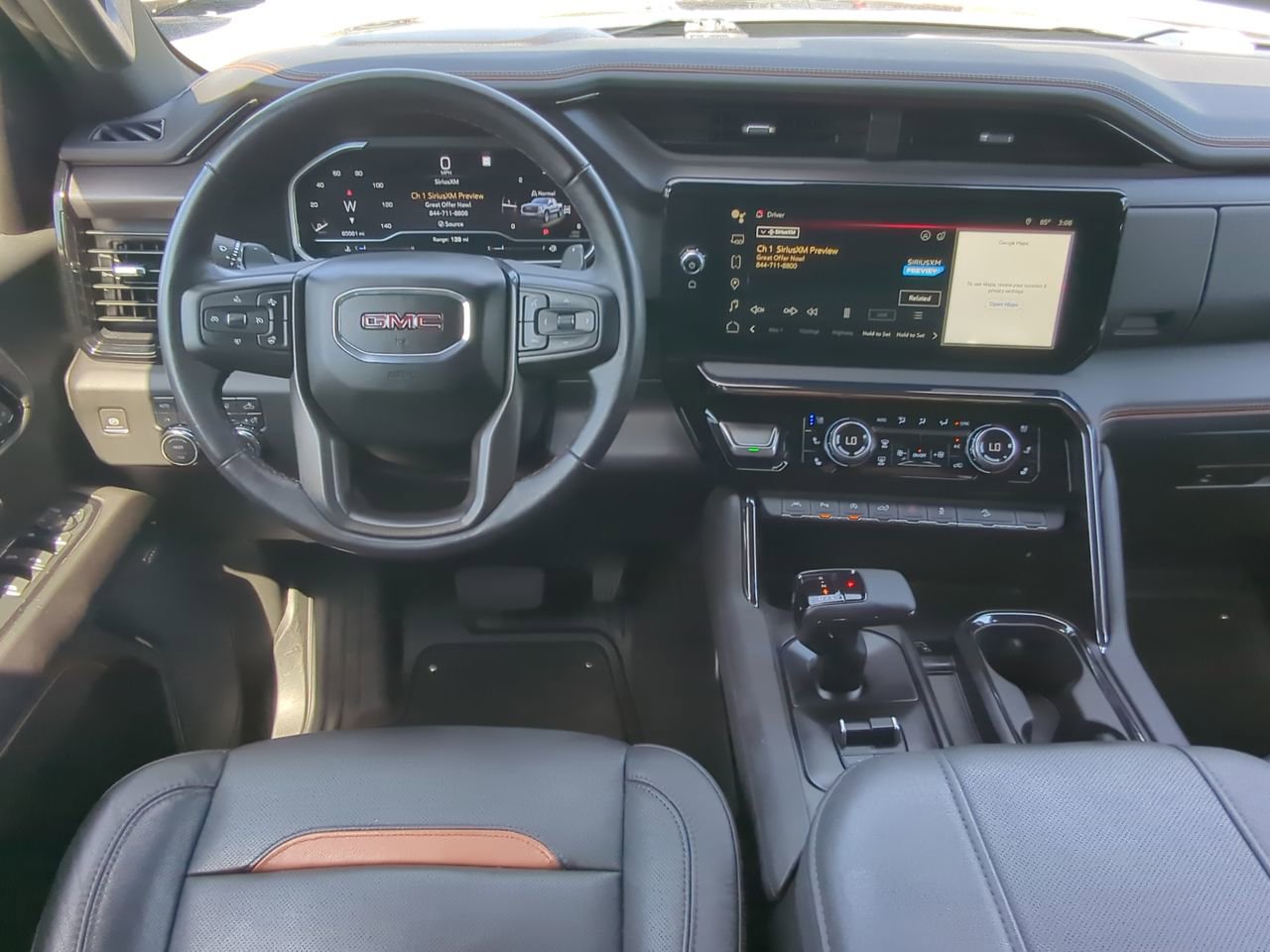 Used 2023 GMC Sierra 1500 AT4 w/ Technology Package AWD/4WD image 14