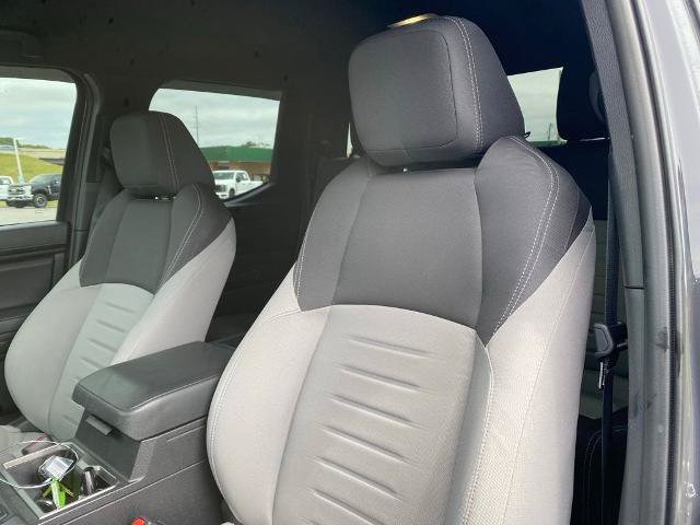 Used 2025 Toyota Tacoma TRD Sport AWD/4WD image 11