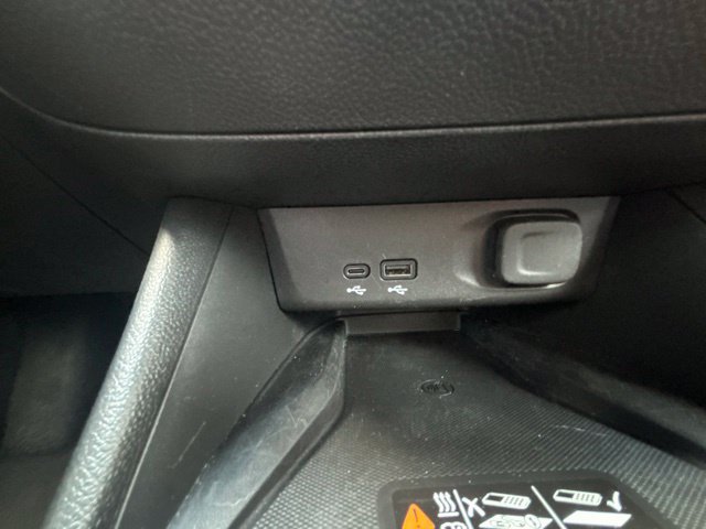Used 2024 Buick Envista Preferred w/ Convenience II Package FWD image 28
