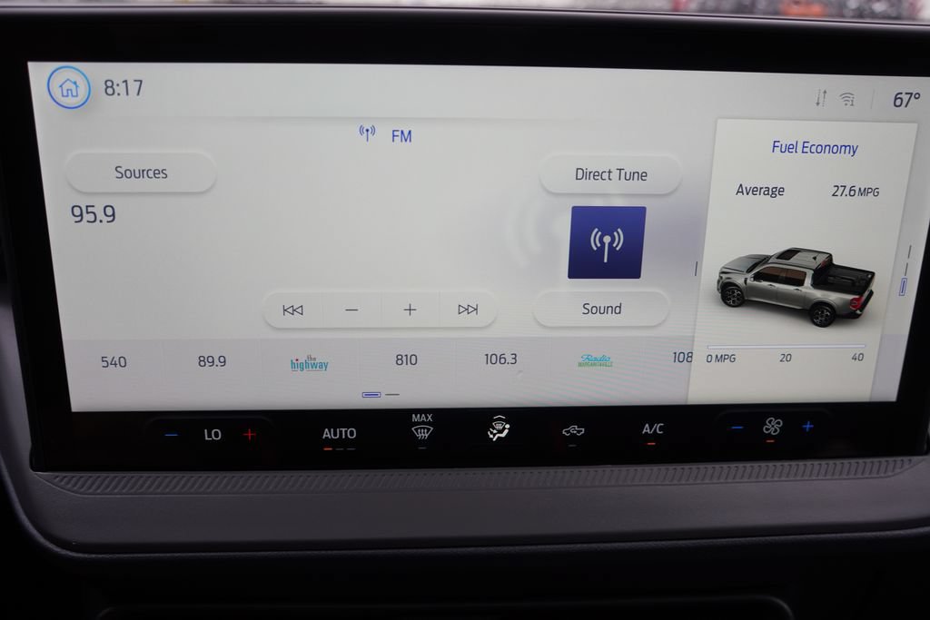 Certified 2025 Ford Maverick Lobo AWD/4WD image 26