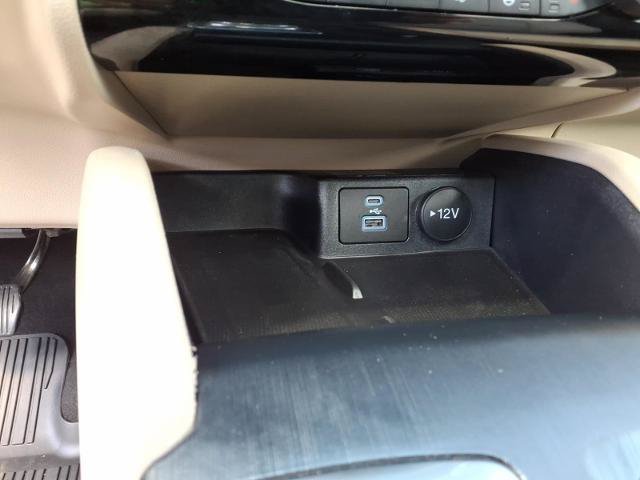 Certified 2022 Ford Escape SEL w/ Technology Package FWD image 14