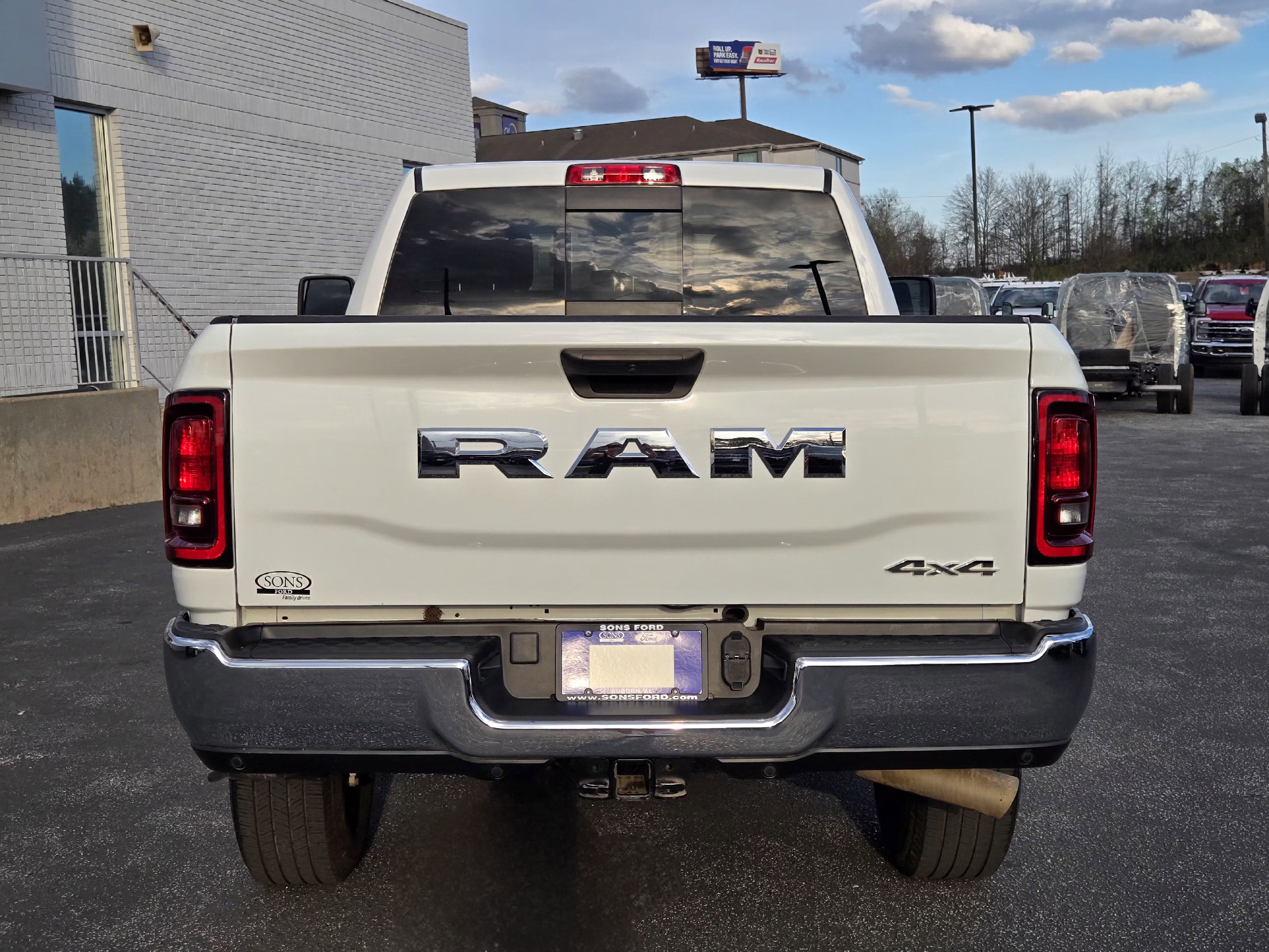 Used 2025 RAM 2500 Tradesman image 8