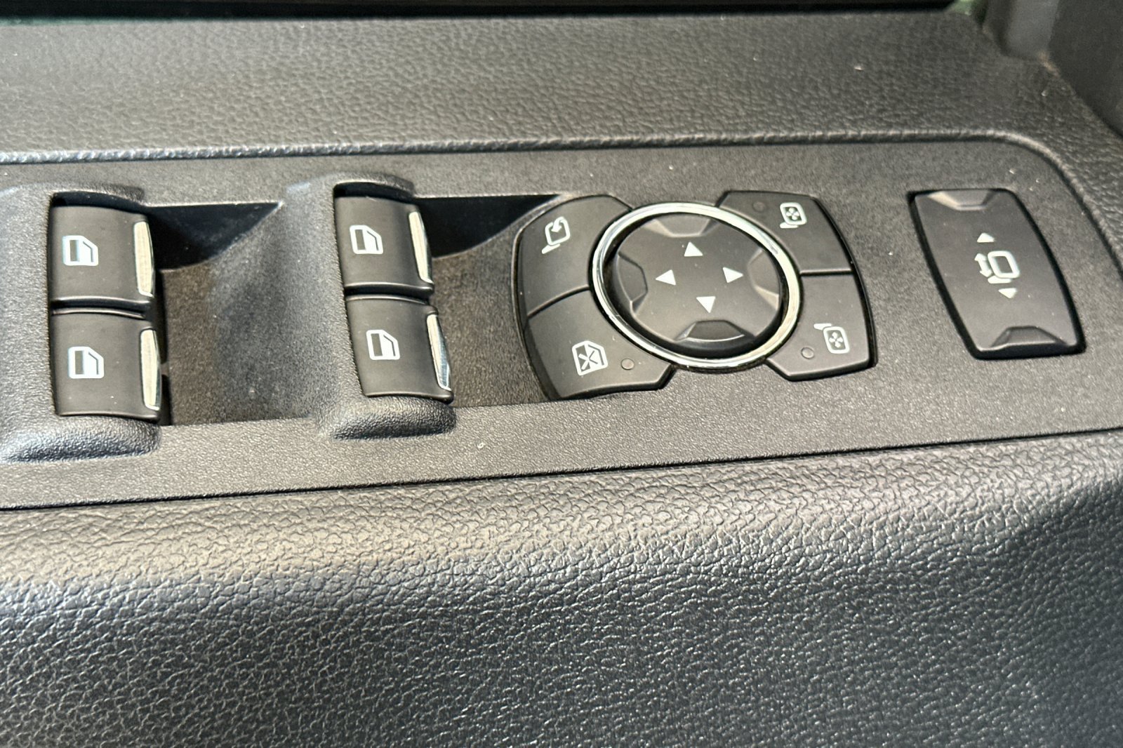 Certified 2019 Ford F250 Lariat AWD/4WD image 11