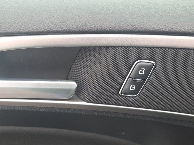 Certified 2020 Ford Fusion SE image 20