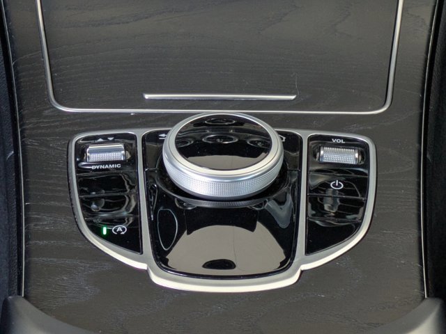 Used 2021 Mercedes-Benz C 300 Sedan w/ Premium Package image 17