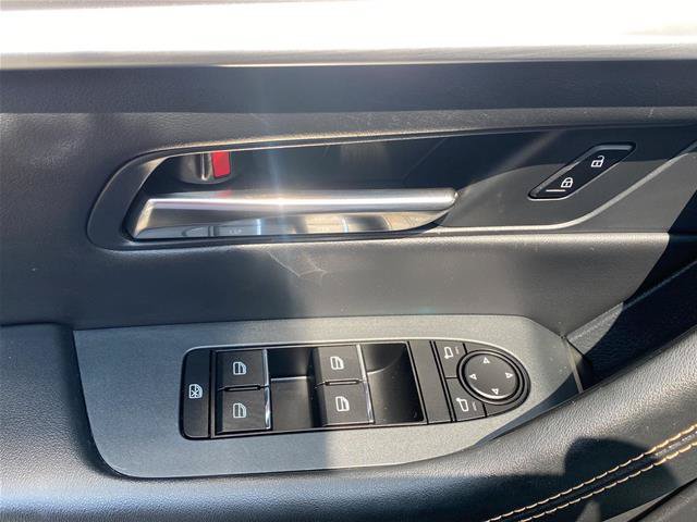 Used 2024 MAZDA CX-90 Plug-In Hybrid w/ Premium Pkg AWD/4WD image 15