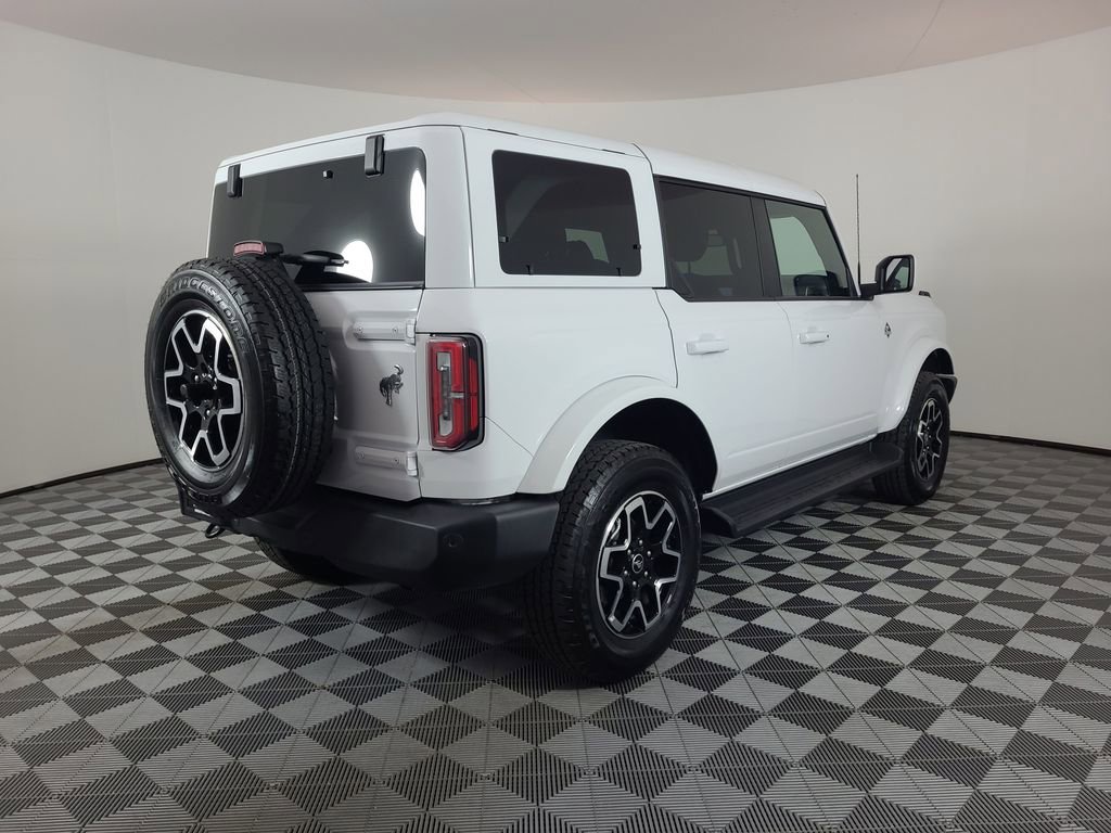 Certified 2025 Ford Bronco Outer Banks AWD/4WD image 3