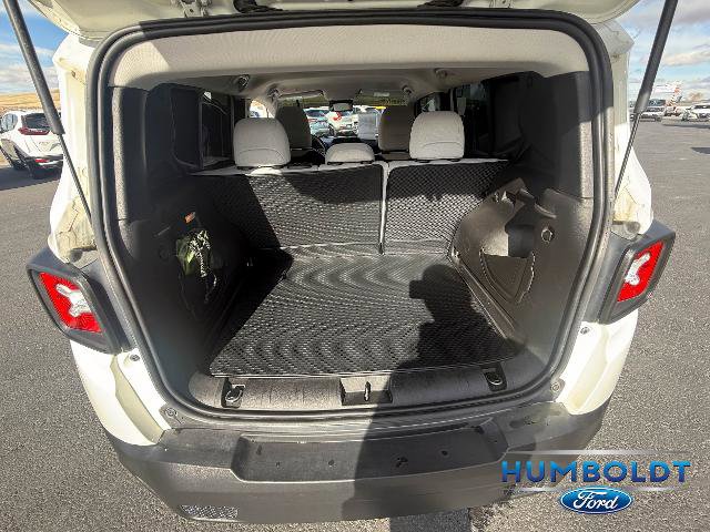 Used 2022 Jeep Renegade Latitude w/ Convenience Group image 23