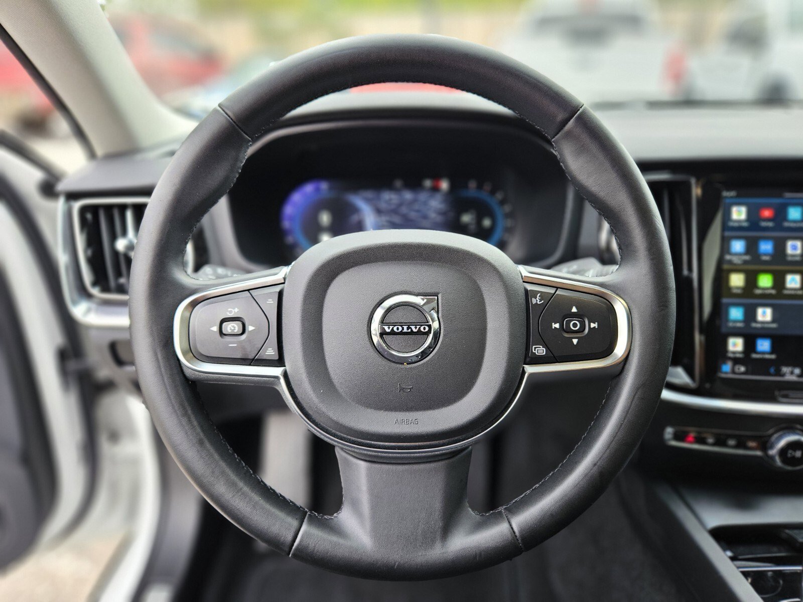 Used 2024 Volvo S60 B5 Core image 24