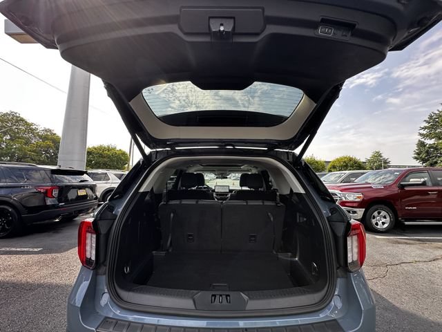 Certified 2025 Ford Explorer Active w/ Active Comfort Package AWD/4WD image 43