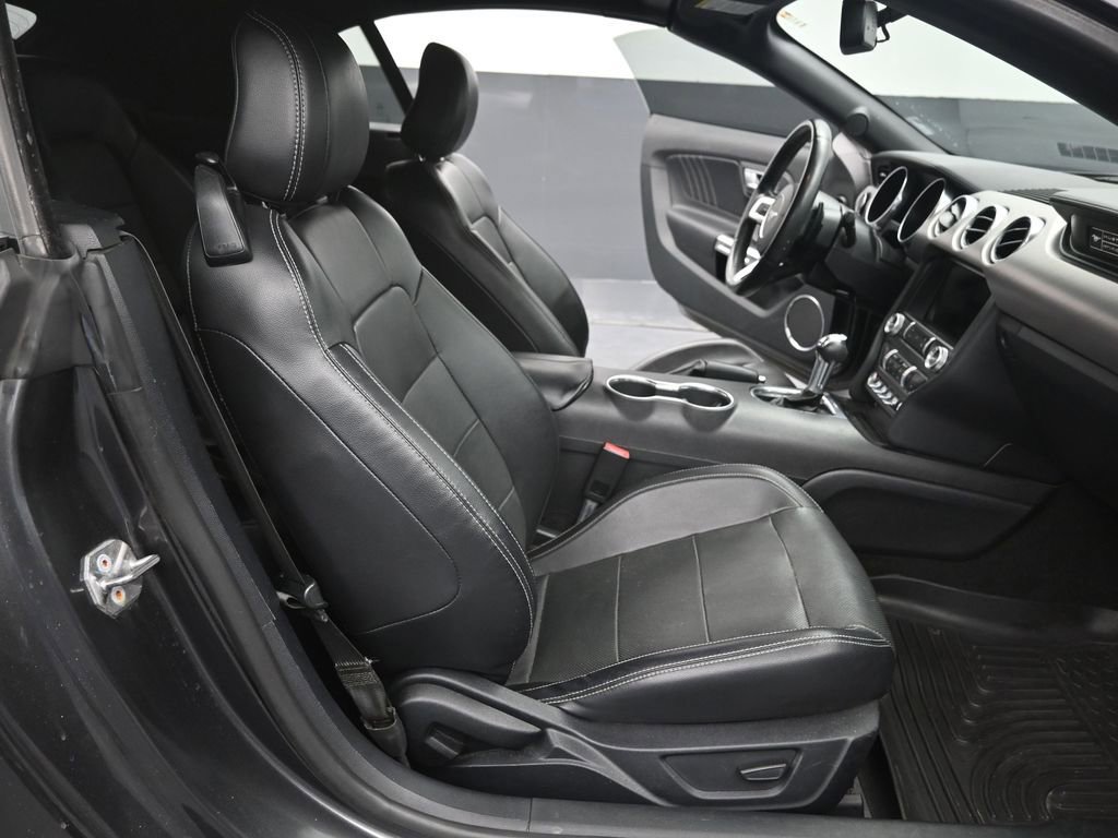 Certified 2020 Ford Mustang Premium image 2