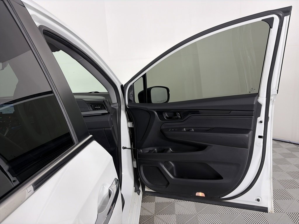 Used 2021 Honda Odyssey Touring image 30