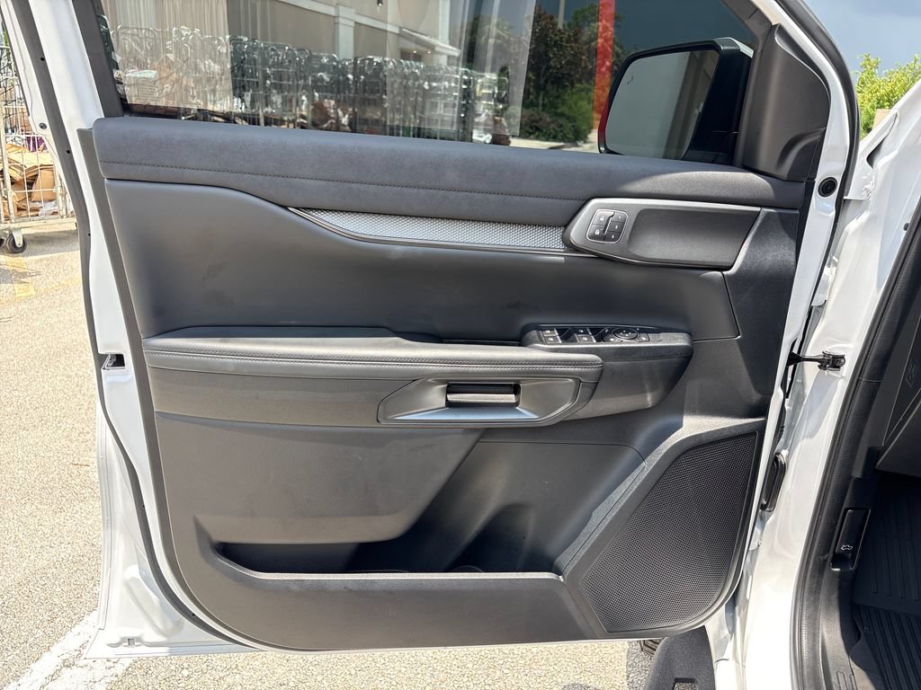 Certified 2025 Ford Ranger Raptor AWD/4WD image 29