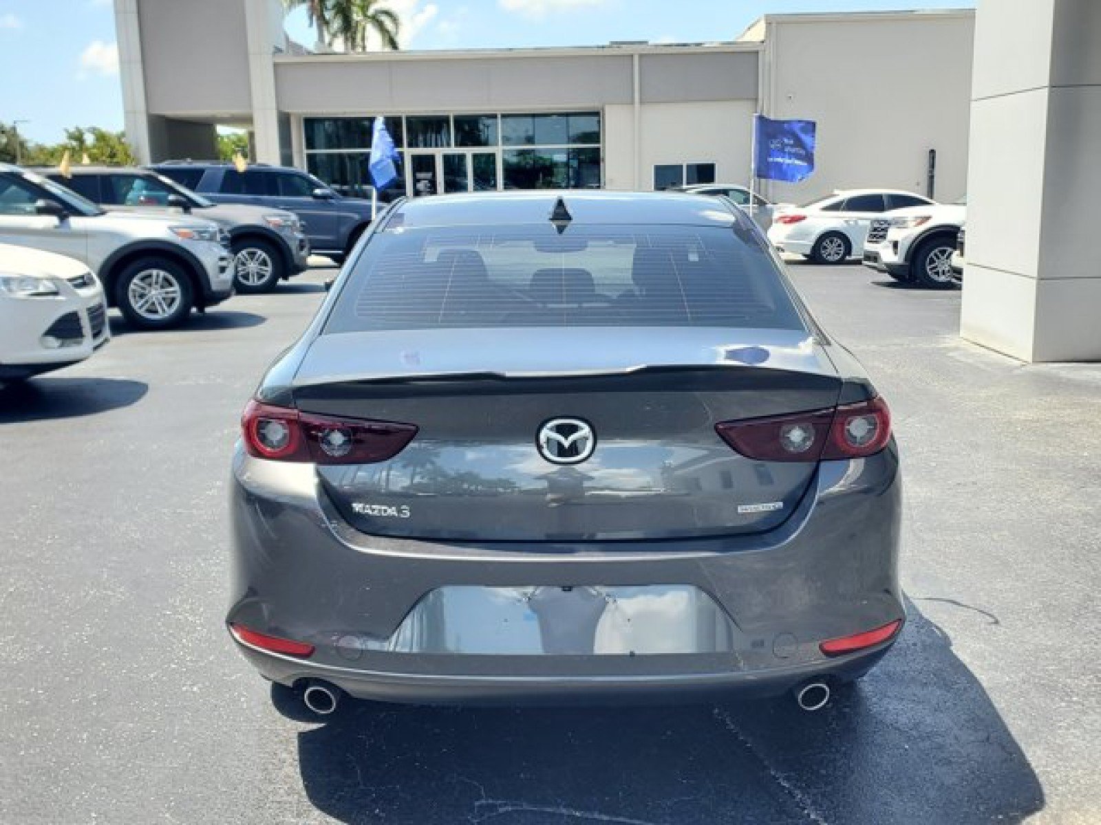 Used 2024 MAZDA MAZDA3 s FWD image 6