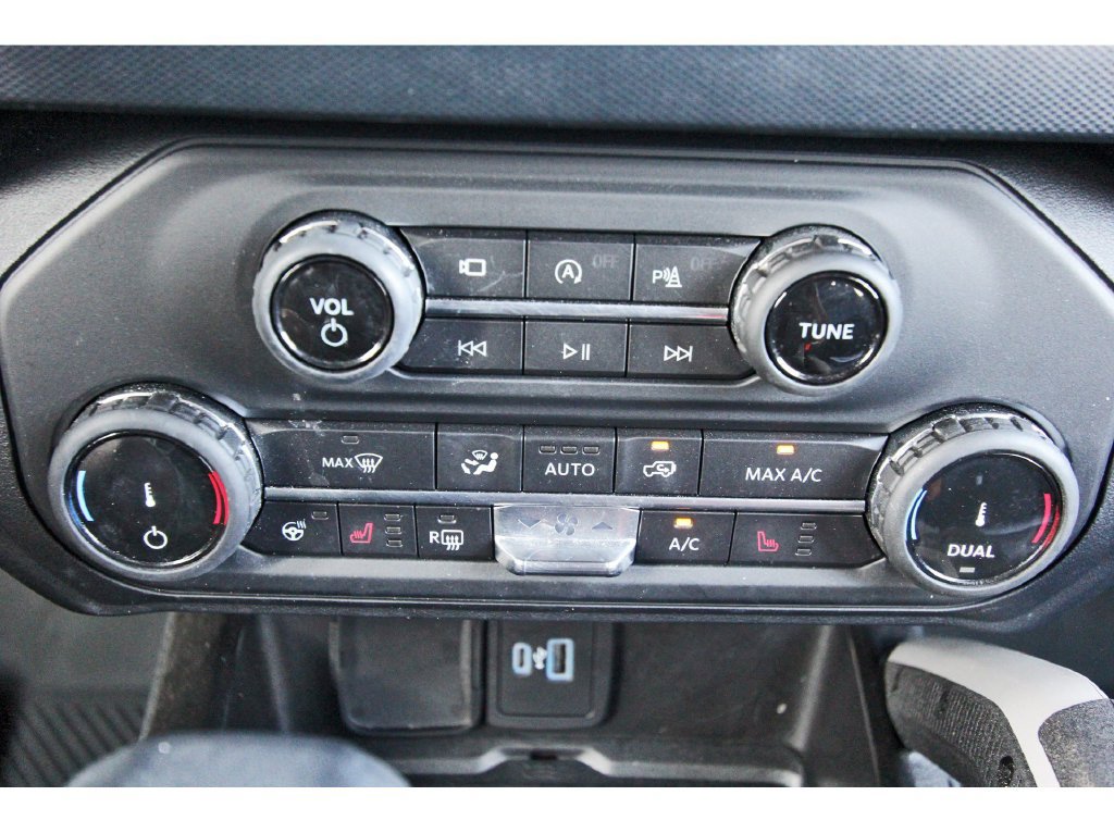 Certified 2022 Ford Bronco Outer Banks AWD/4WD image 30