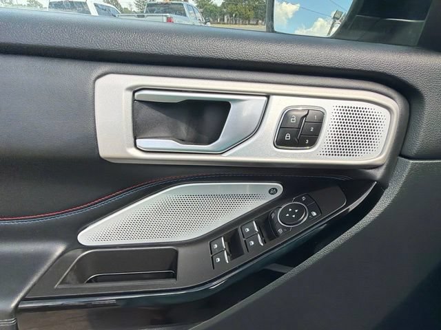 Certified 2024 Ford Explorer ST w/ Equipment Group 401A AWD/4WD image 7