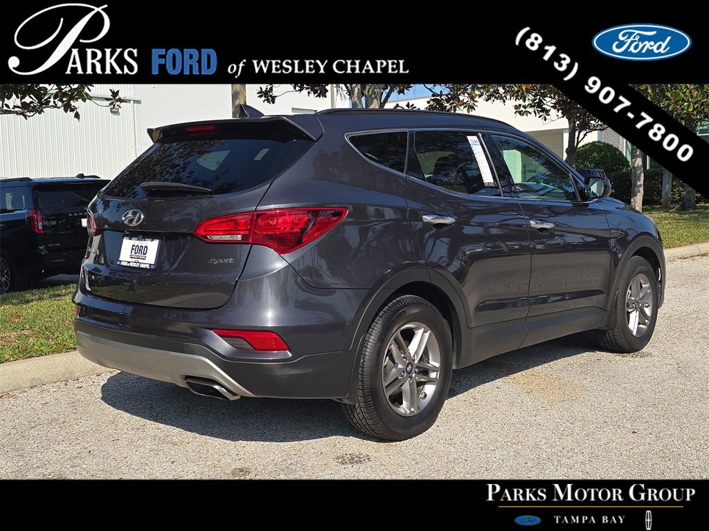Used 2017 Hyundai Santa Fe Sport image 5