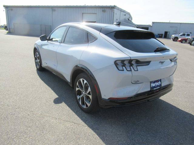 Certified 2023 Ford Mustang Mach-E Premium AWD/4WD image 7
