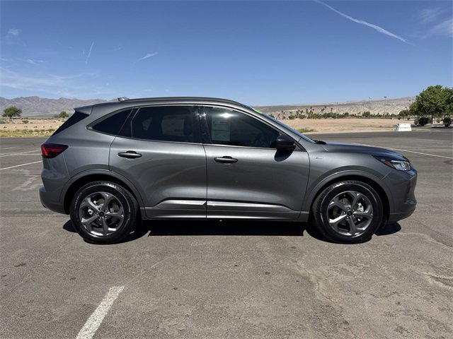 Certified 2024 Ford Escape ST-Line w/ Equipment Group 301A image 2