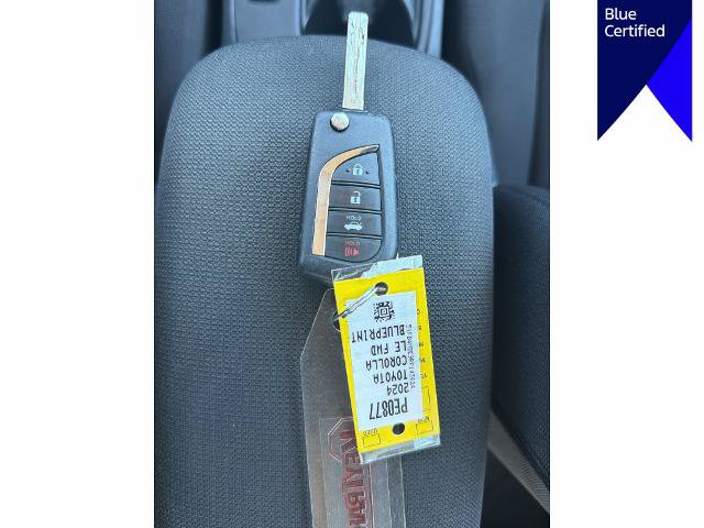 Used 2024 Toyota Corolla LE FWD image 15