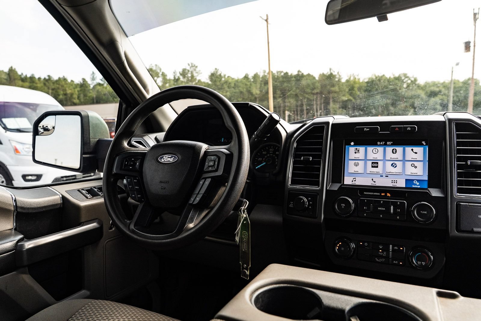 Certified 2019 Ford F150 XLT AWD/4WD image 30