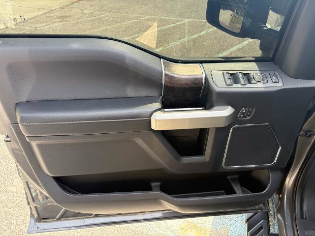 Certified 2022 Ford F250 Lariat w/ Lariat Ultimate Package AWD/4WD image 11