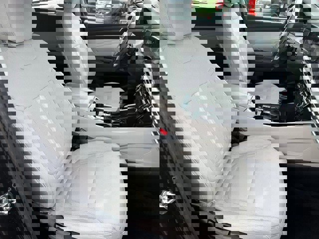 Used 2025 Hyundai Tucson SEL image 17