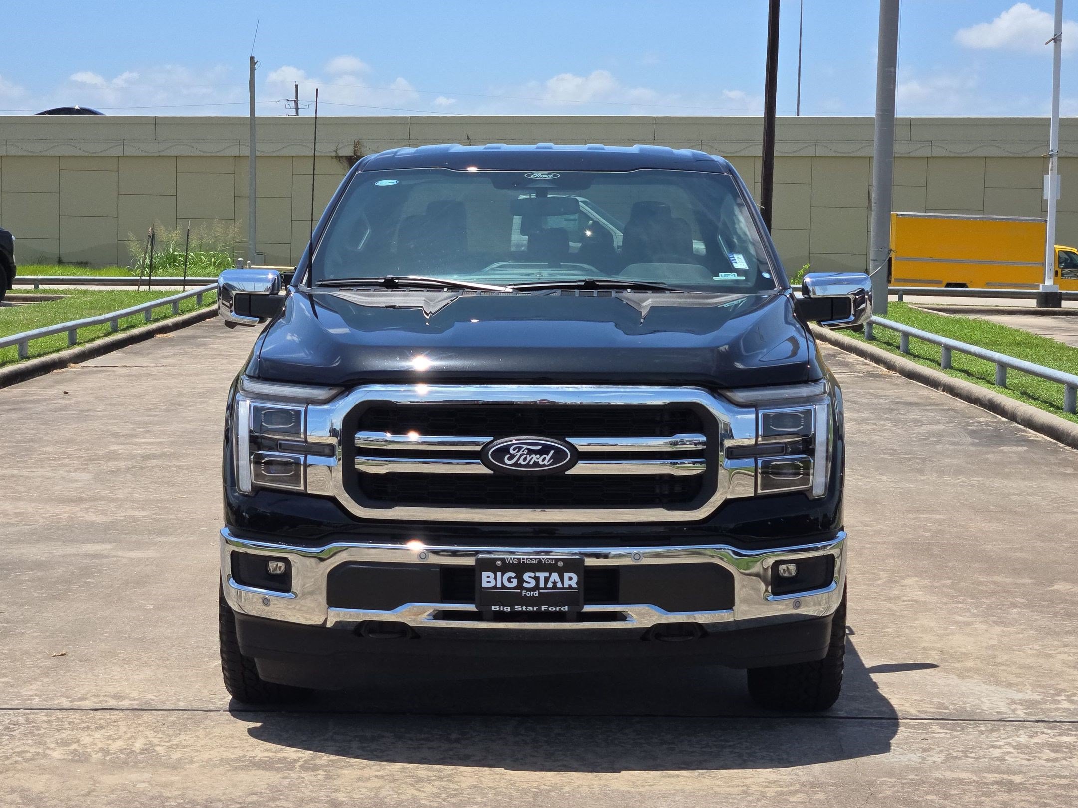 Certified 2025 Ford F150 Lariat AWD/4WD image 11