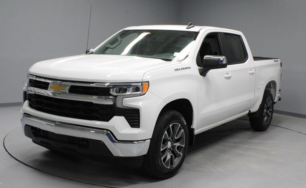 Used 2023 Chevrolet Silverado 1500 LT AWD/4WD image 7