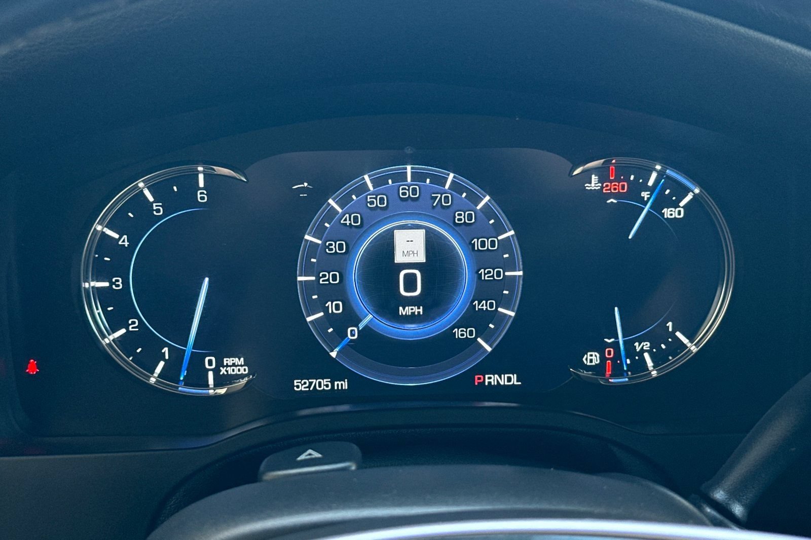 Used 2018 Cadillac Escalade Premium Luxury AWD/4WD image 40