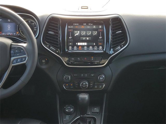 Used 2022 Jeep Cherokee Limited image 32