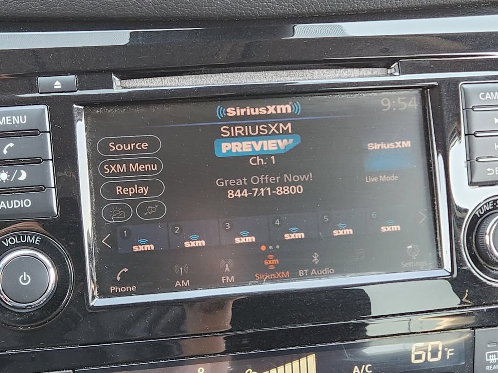 Used 2020 Nissan Rogue SV AWD/4WD image 24